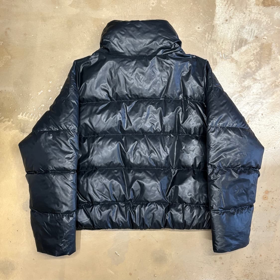 M 나이키 우먼스 스테이트먼트 다운 필 숏 패딩 상품이미지3