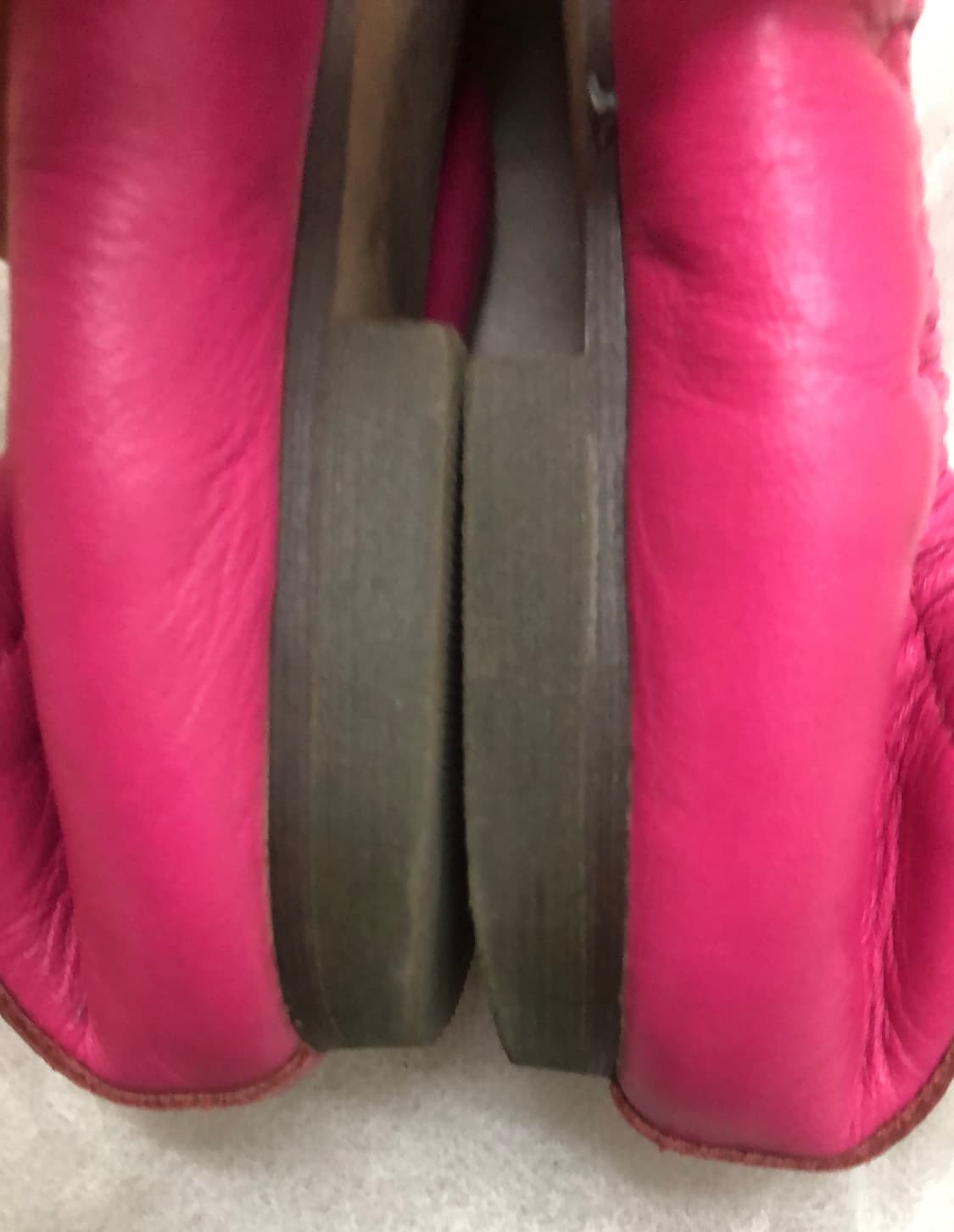 마뗑킴 초레어 핫핑크 소가죽 게더플랫 235 상품이미지5