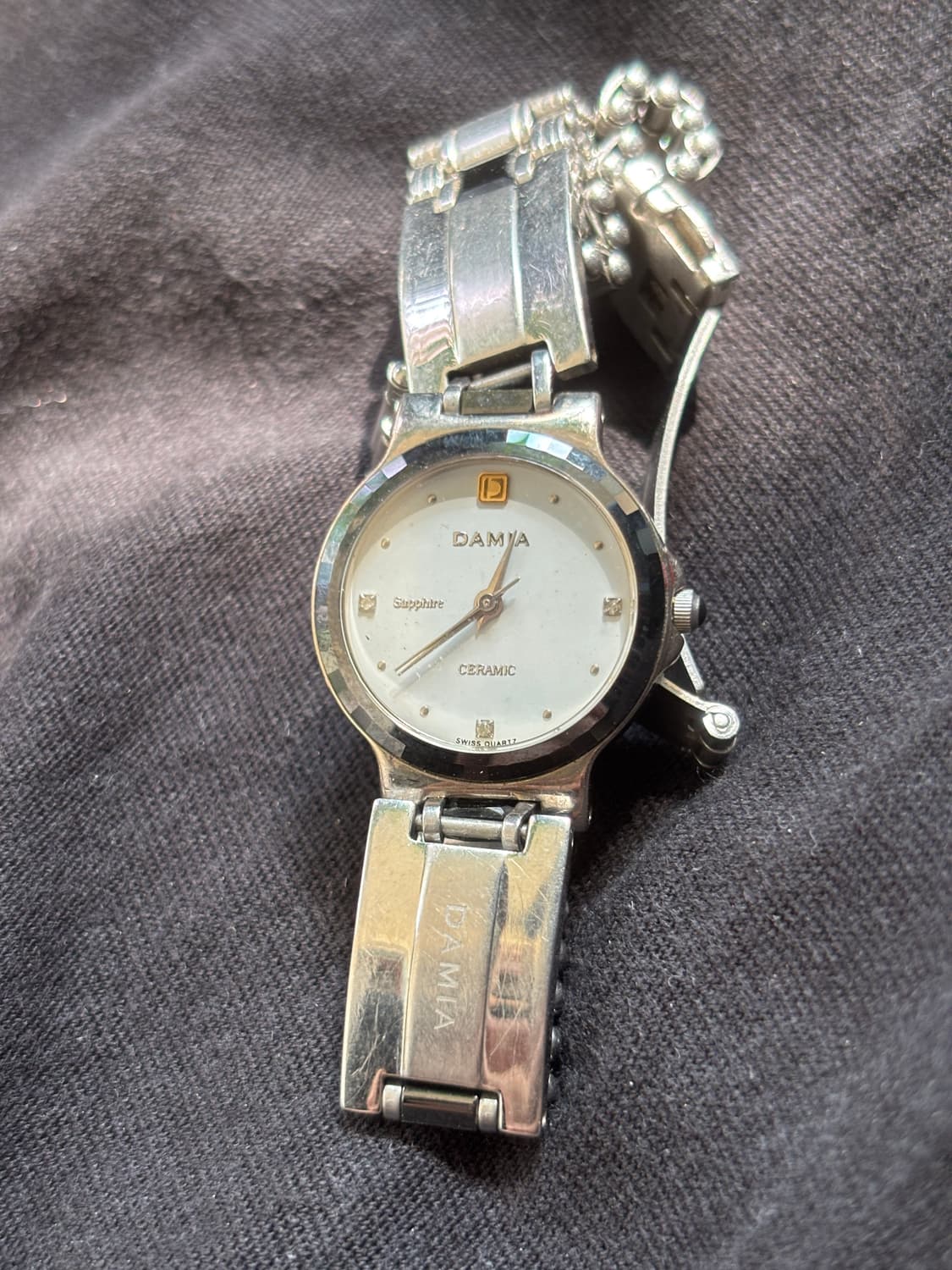 vintage damia metal watch 다미야 시계 상품이미지3