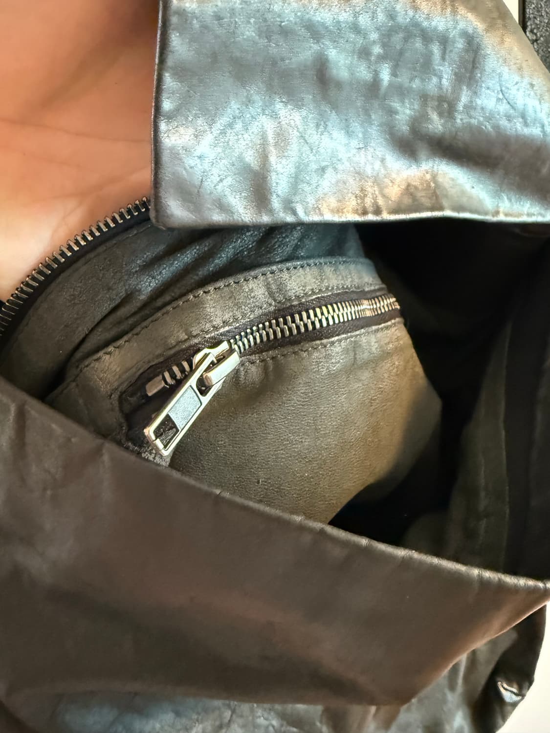 레더 크로스바디 백 상품이미지3