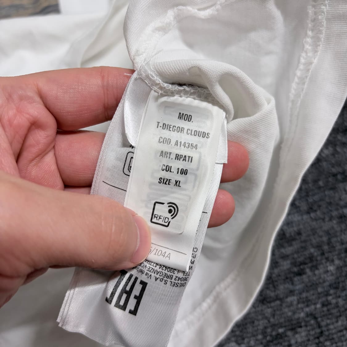 디젤 선셋 프린트 반팔티 상품이미지3