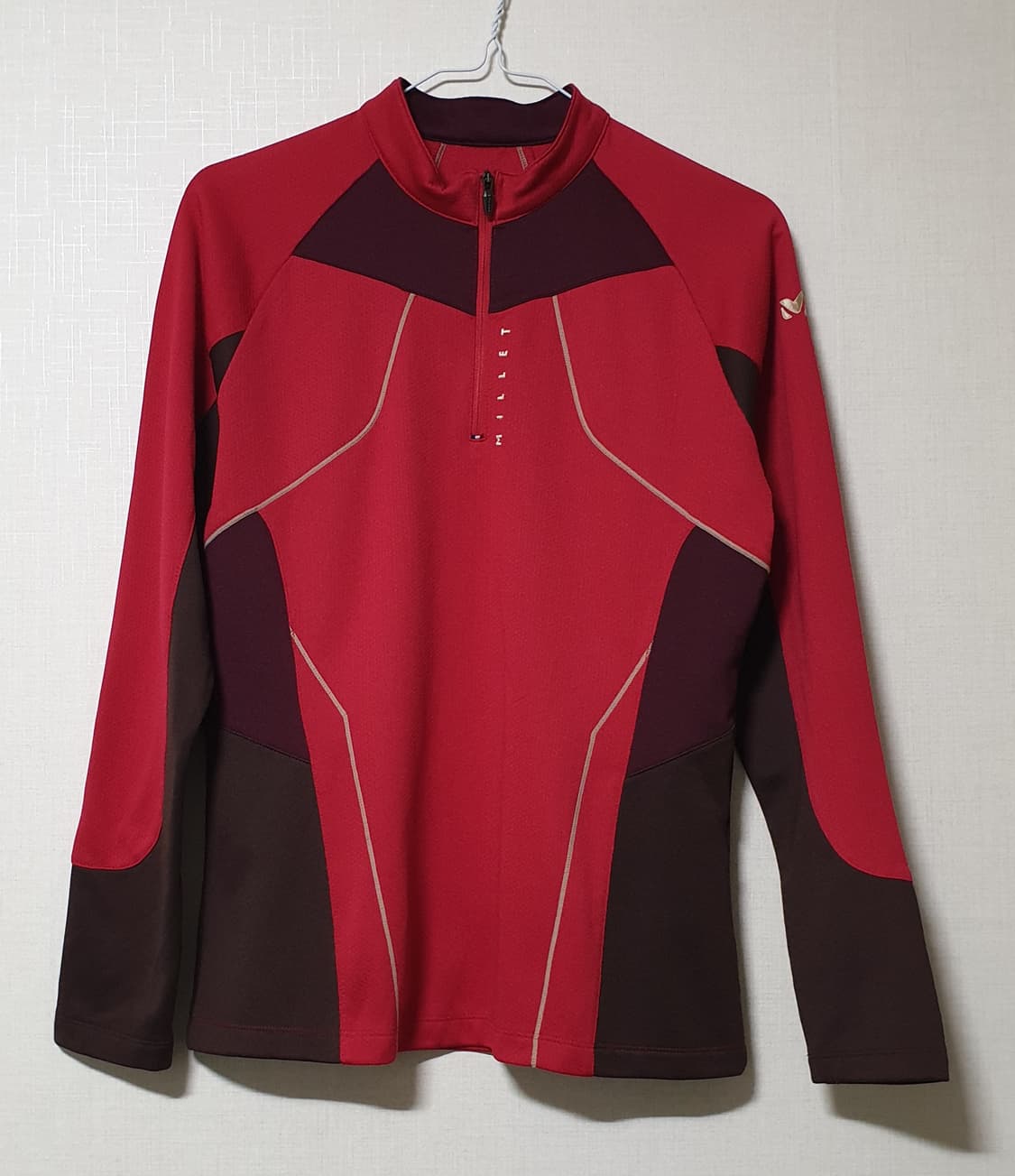 밀레 반집업 긴팔티 95사이즈 상품이미지1