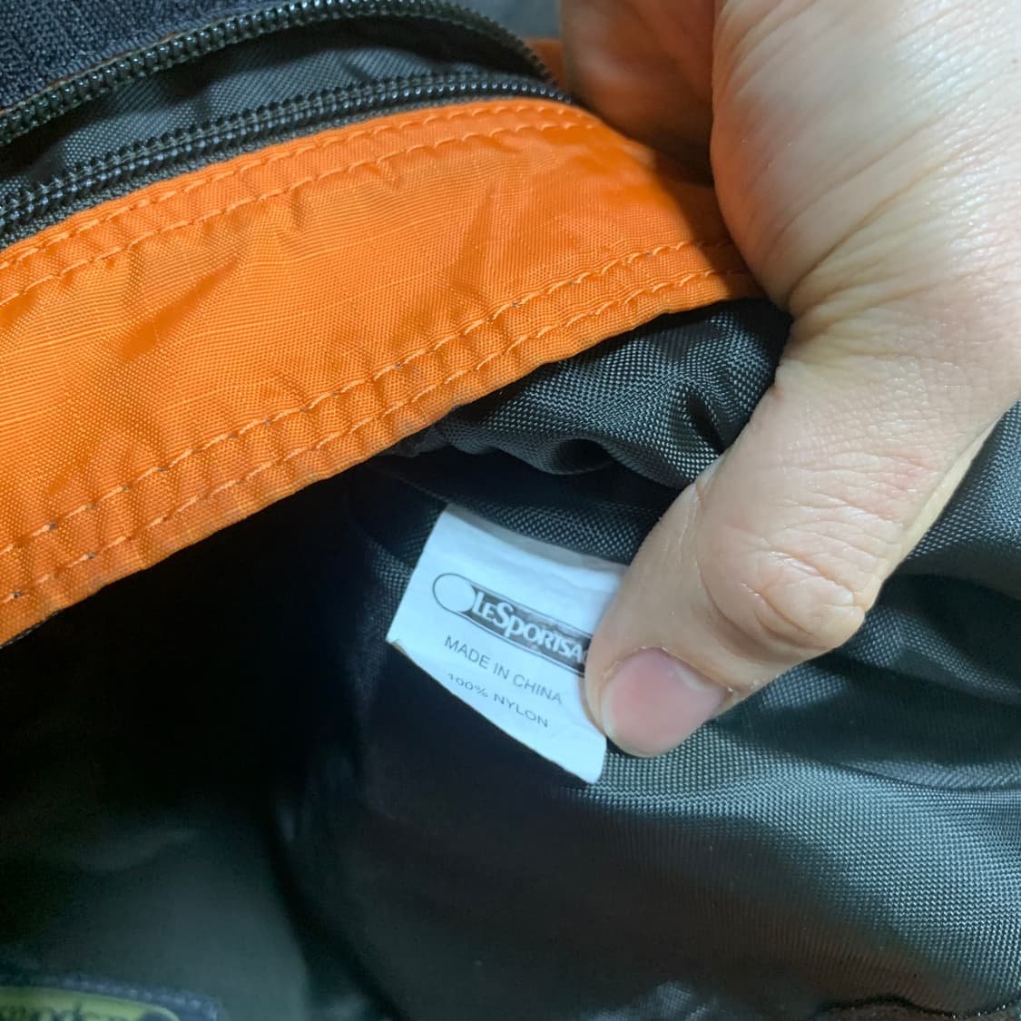 LeSportSac 레스포삭 립스탑 크로스백 상품이미지3