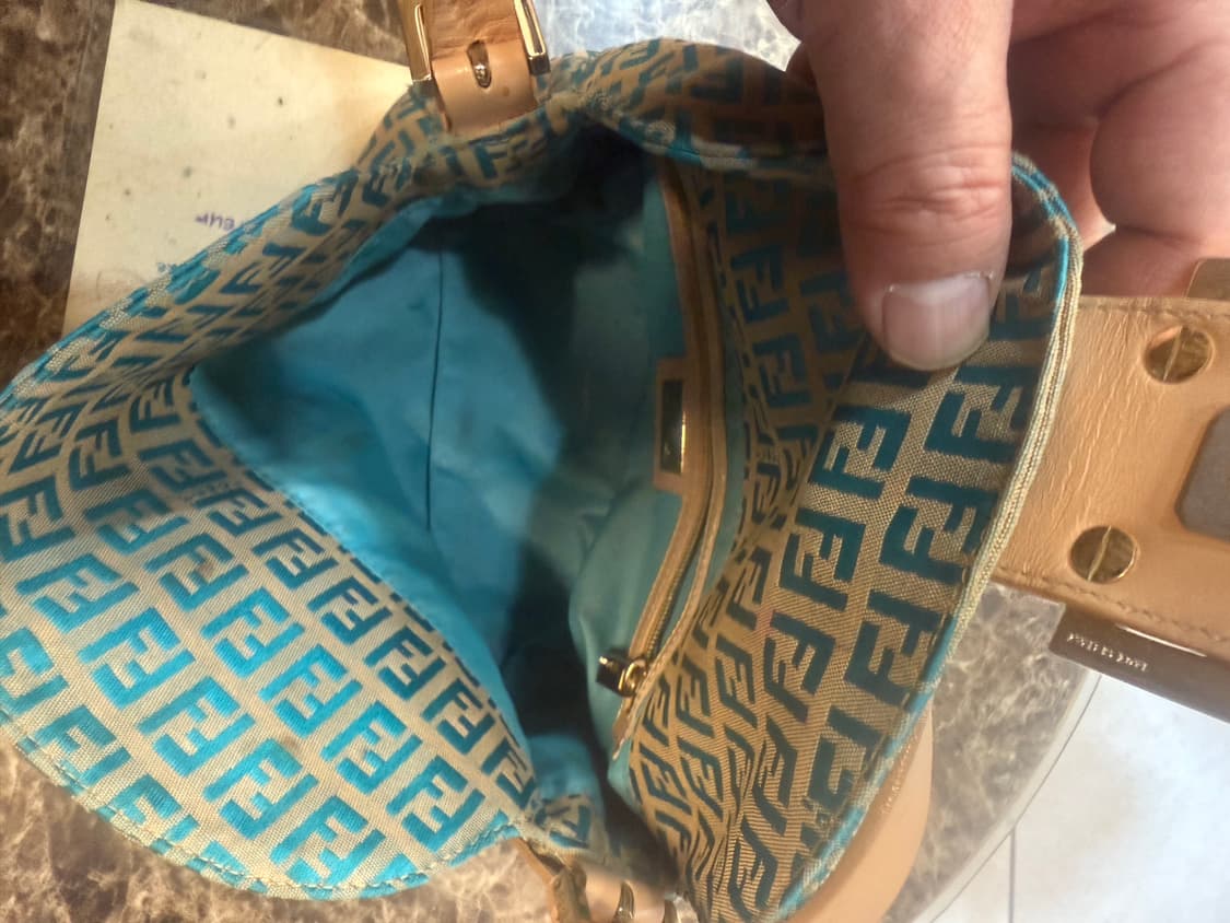 정품 펜디 주카 맘마백 팝니다 상품이미지6