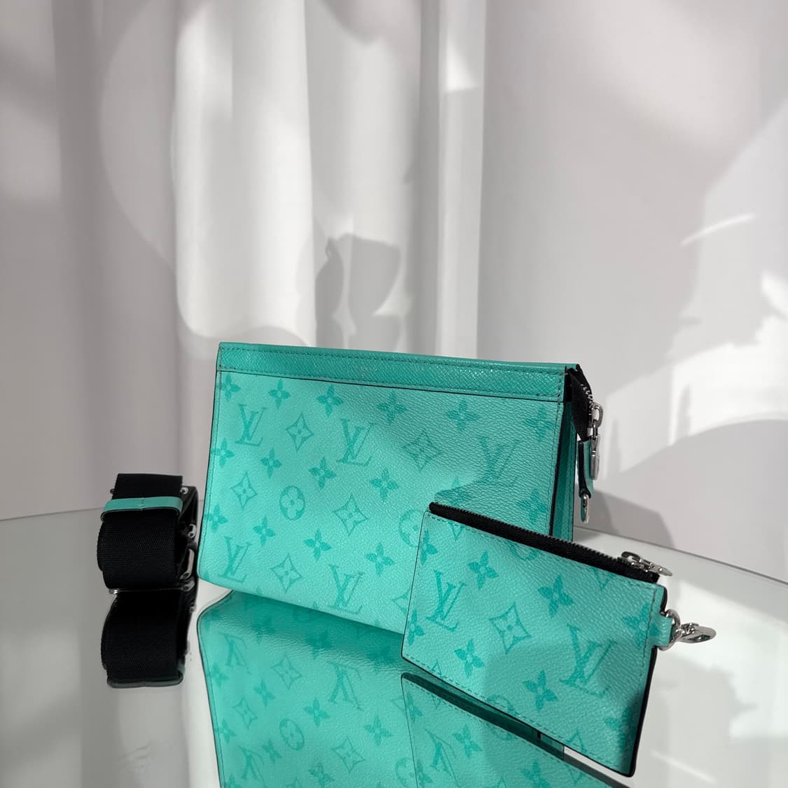 루이비통 모노그램 가스통 웨어러블 월릿 크로스백 상품이미지5