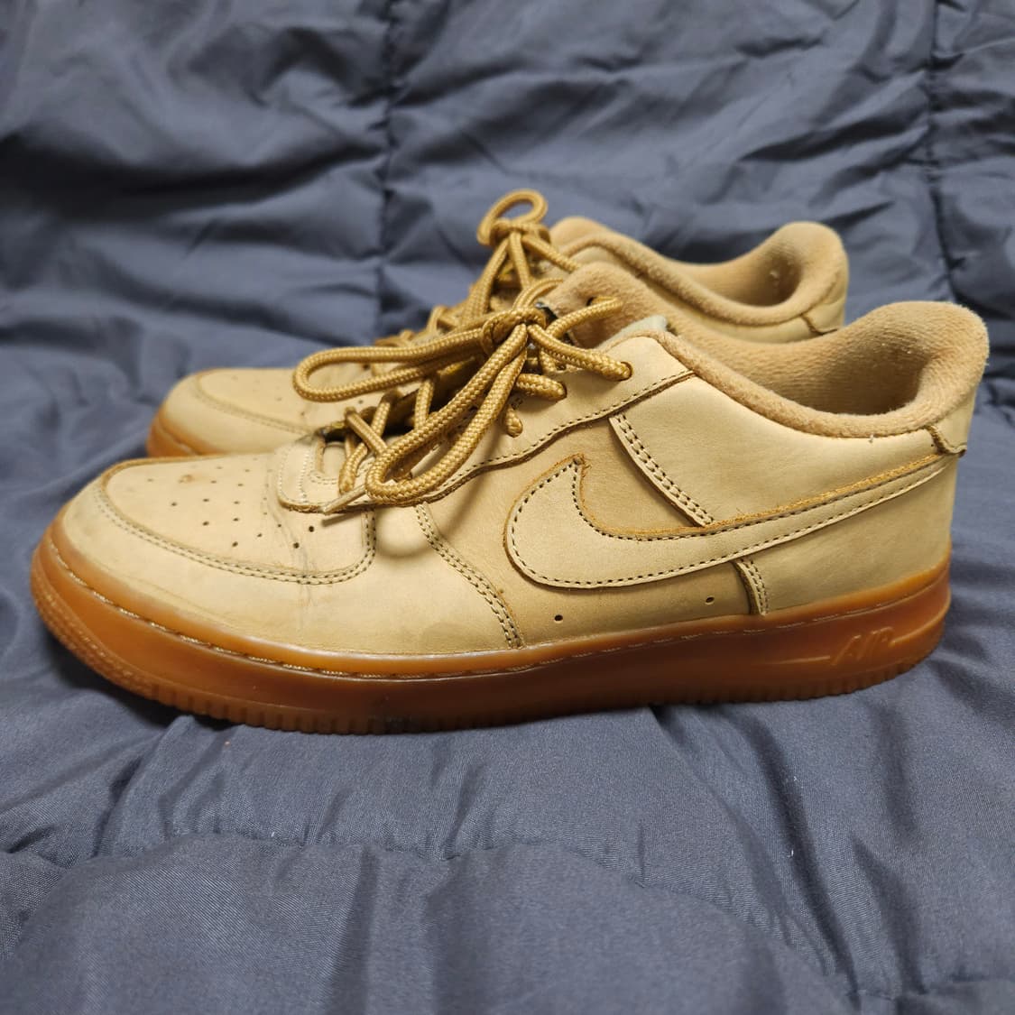 240 ) 나이키 에어포스1 로우 된장 포스 상품이미지2