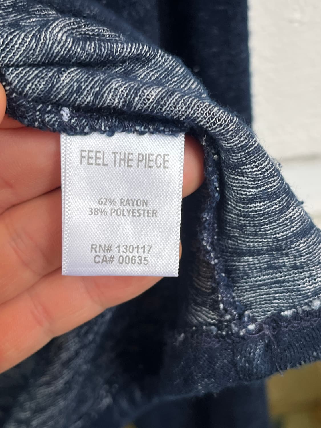 Feel The Piece USA 뒷트임 브이넥 블라우스 XS/S 상품이미지3