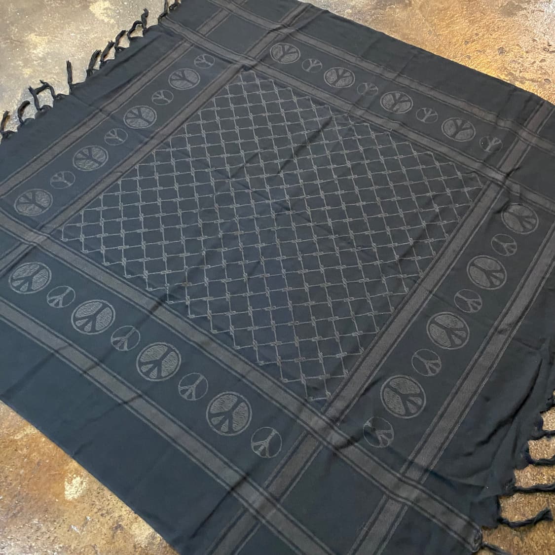 Neighborhood 평화패턴 블랙 스카프 상품이미지5