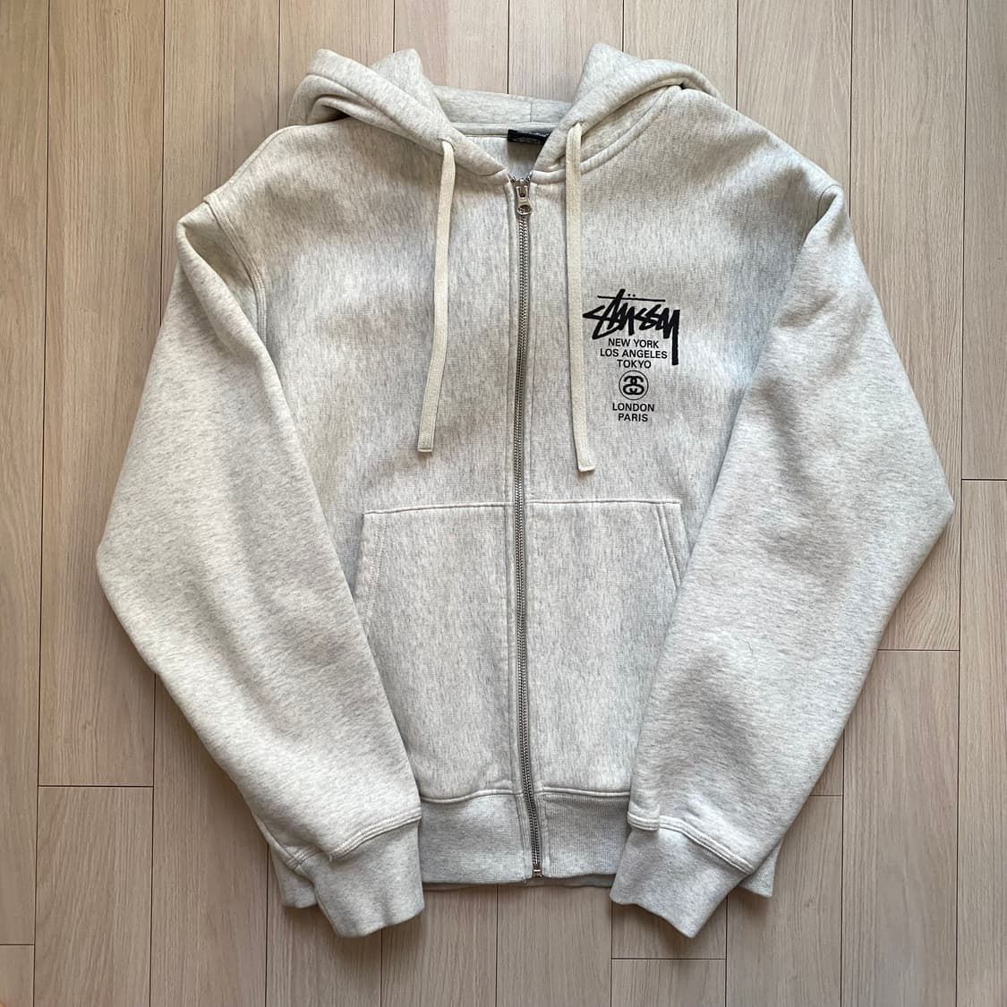 스투시 월드투어 후드집업 상품이미지1