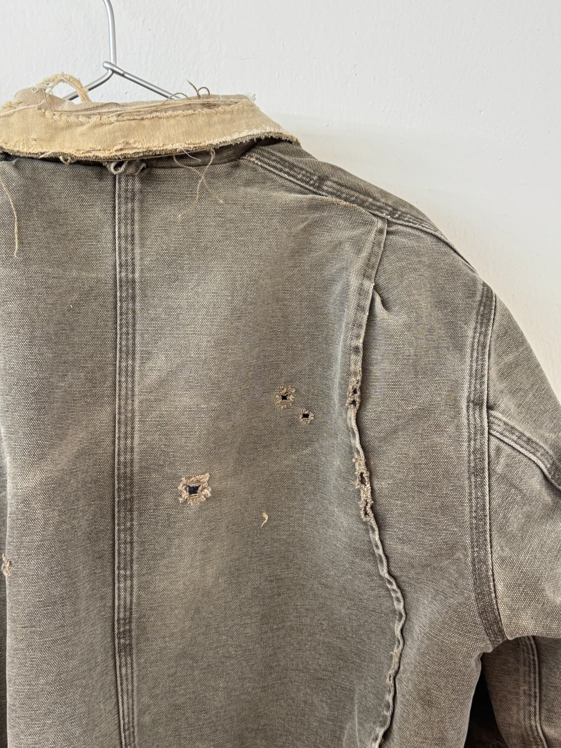 Carhartt faded repair blaket work jacket 상품이미지9