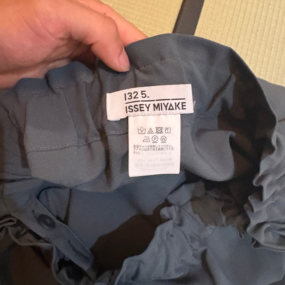 Issey Miyake 이세이미야케 드레이프 하프 팬츠 상품이미지5