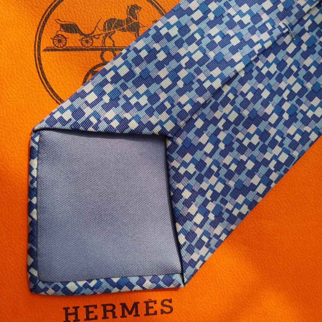 HERMES 에르메스 실크 블루 패턴 넥타이 9cm A+등급 K2276
 상품이미지6