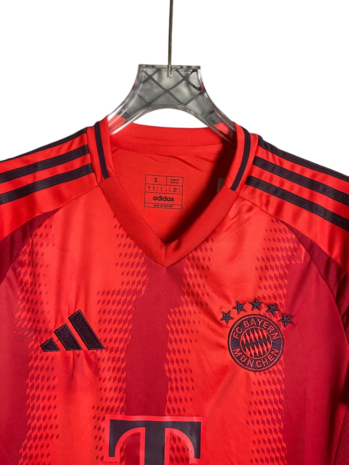 24-25 바이에른 뮌헨 홈 유니폼 상품이미지3