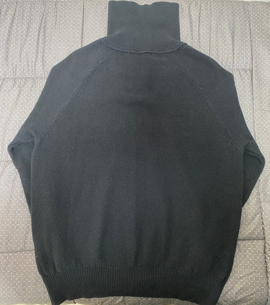 해칭룸 하프집업 니트 블랙 상품이미지4