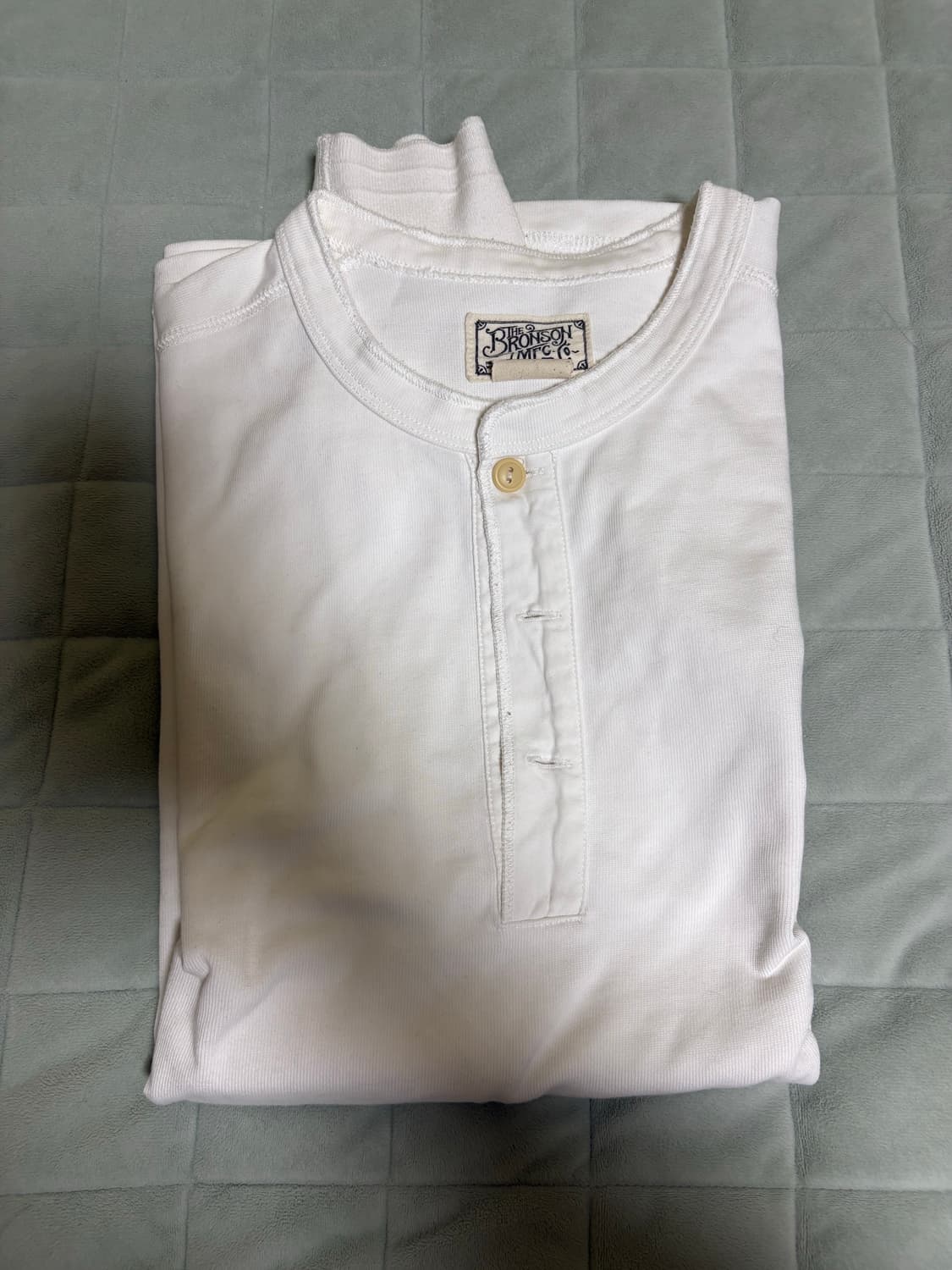 브론슨 헨리넥 상품이미지1