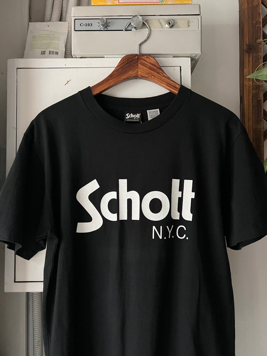 [M]SCHOTT 쇼트 로고 프린팅 티셔츠 상품이미지1