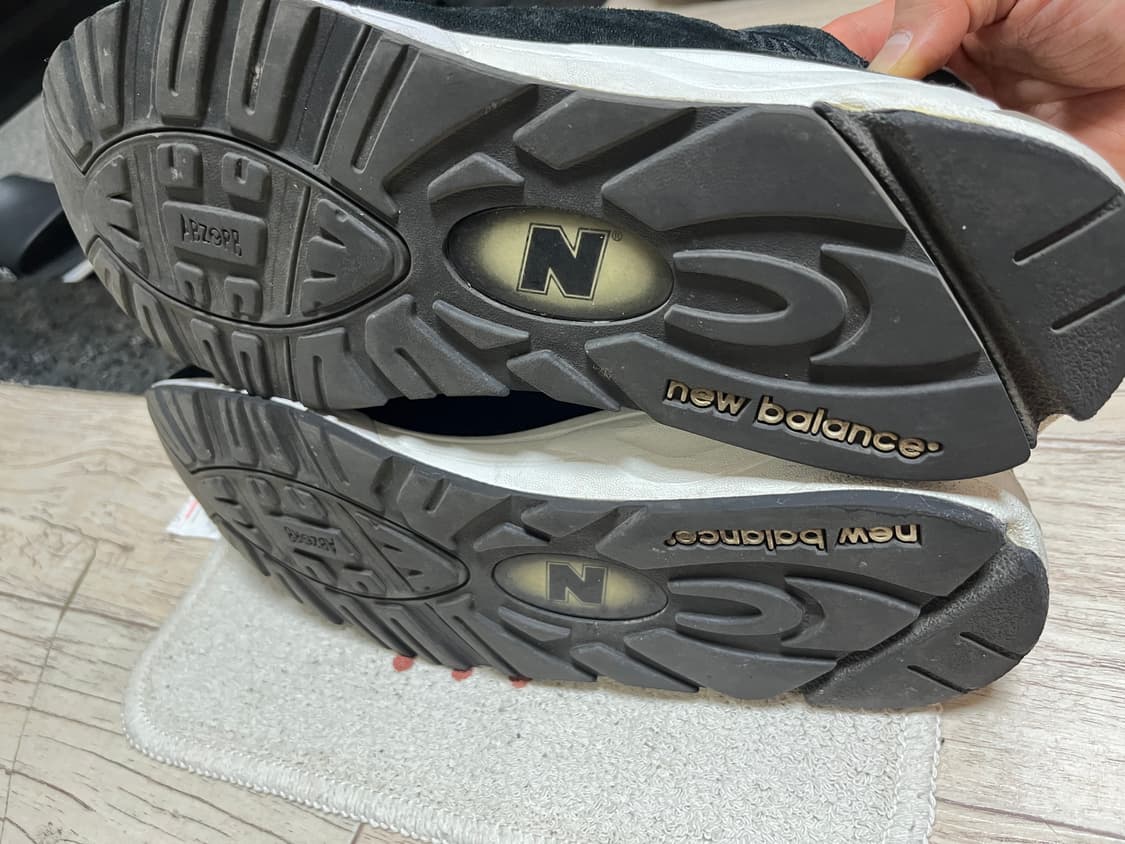 뉴발란스 990v2 블랙 275 상품이미지3