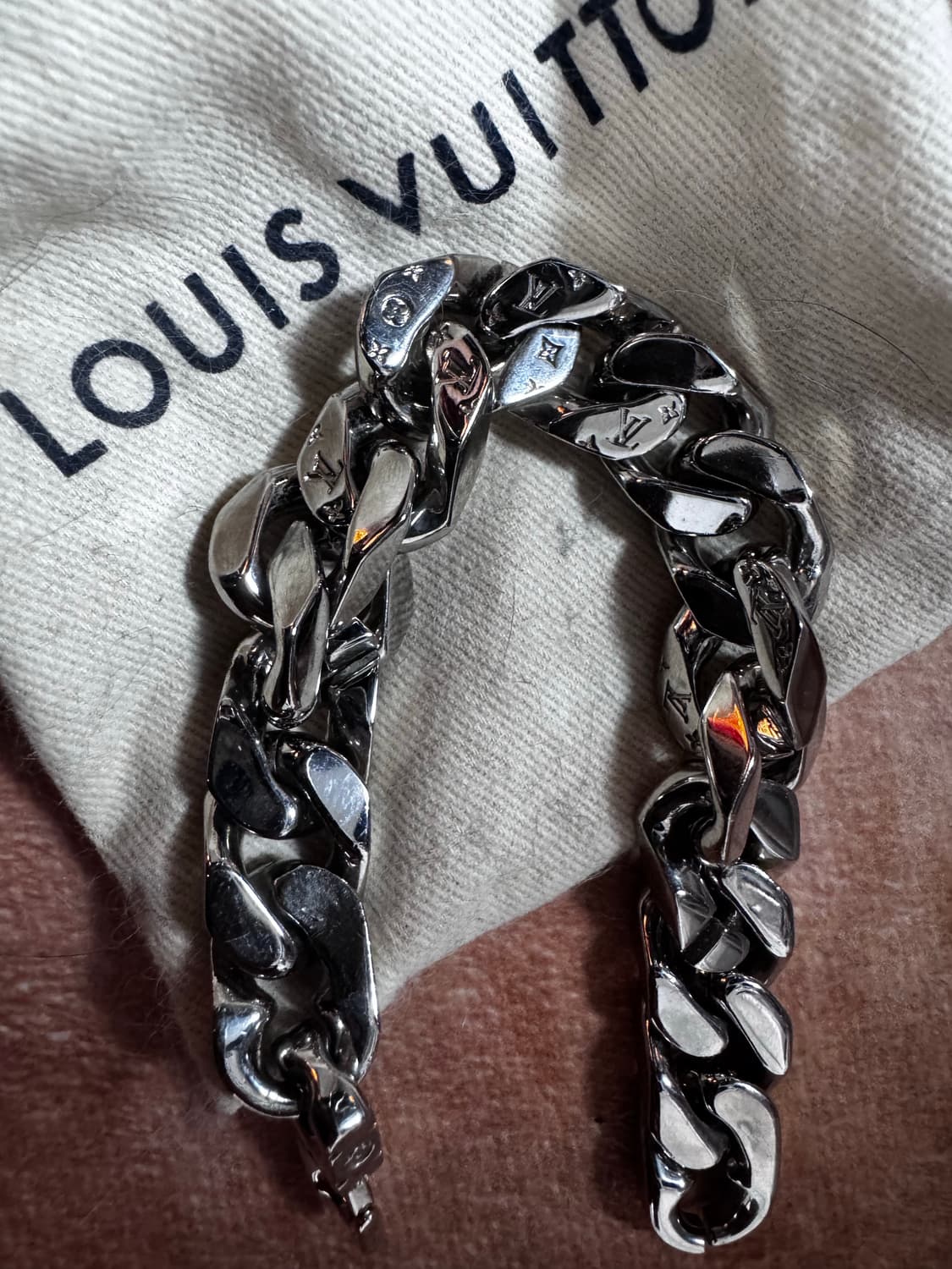루이비통 체인 링크 팔찌 M사이즈 상품이미지1