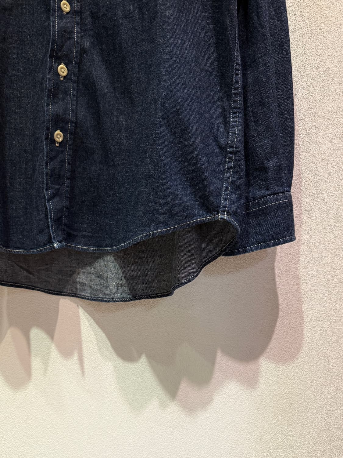 Old UNIQLO Denim Shirt 상품이미지4