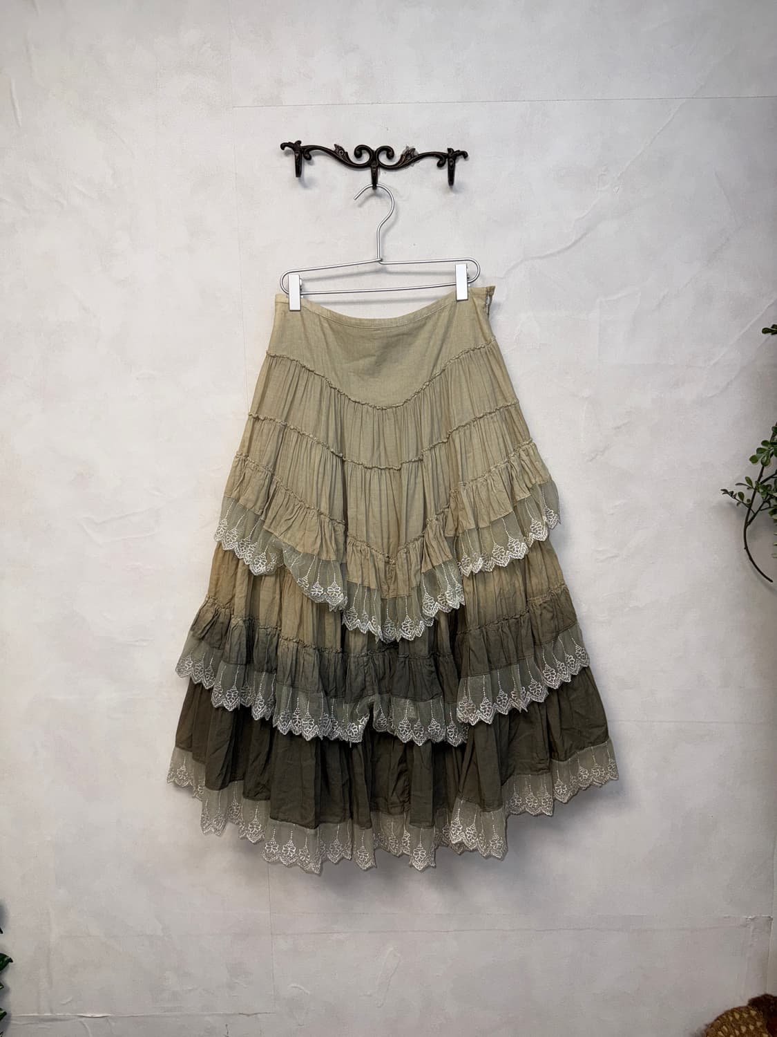 Ash khaki gradient wrinkled cancan skirt 상품이미지1