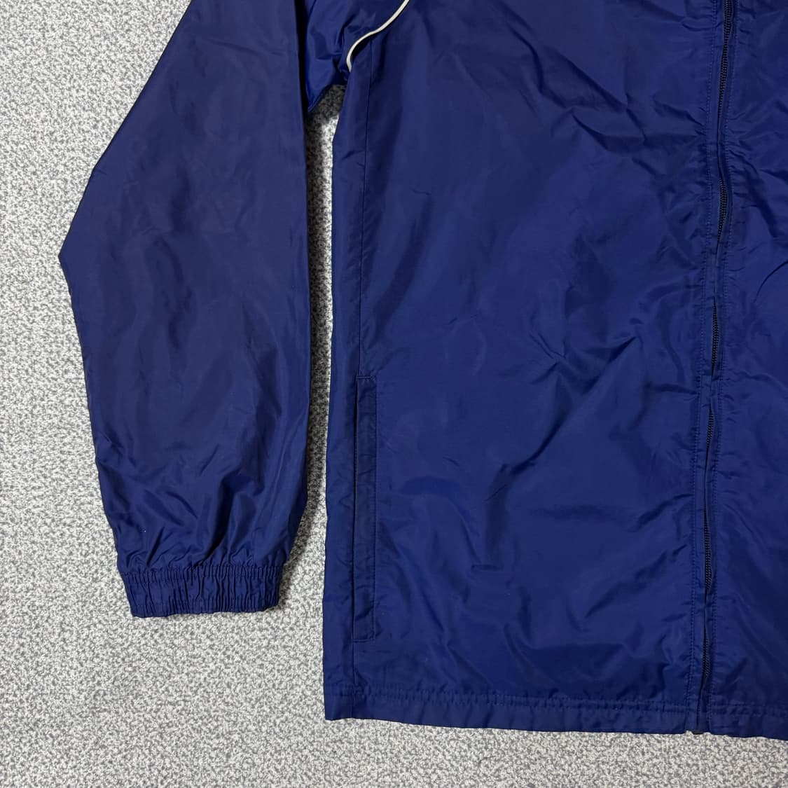 아디다스 바람막이 XL 상품이미지3