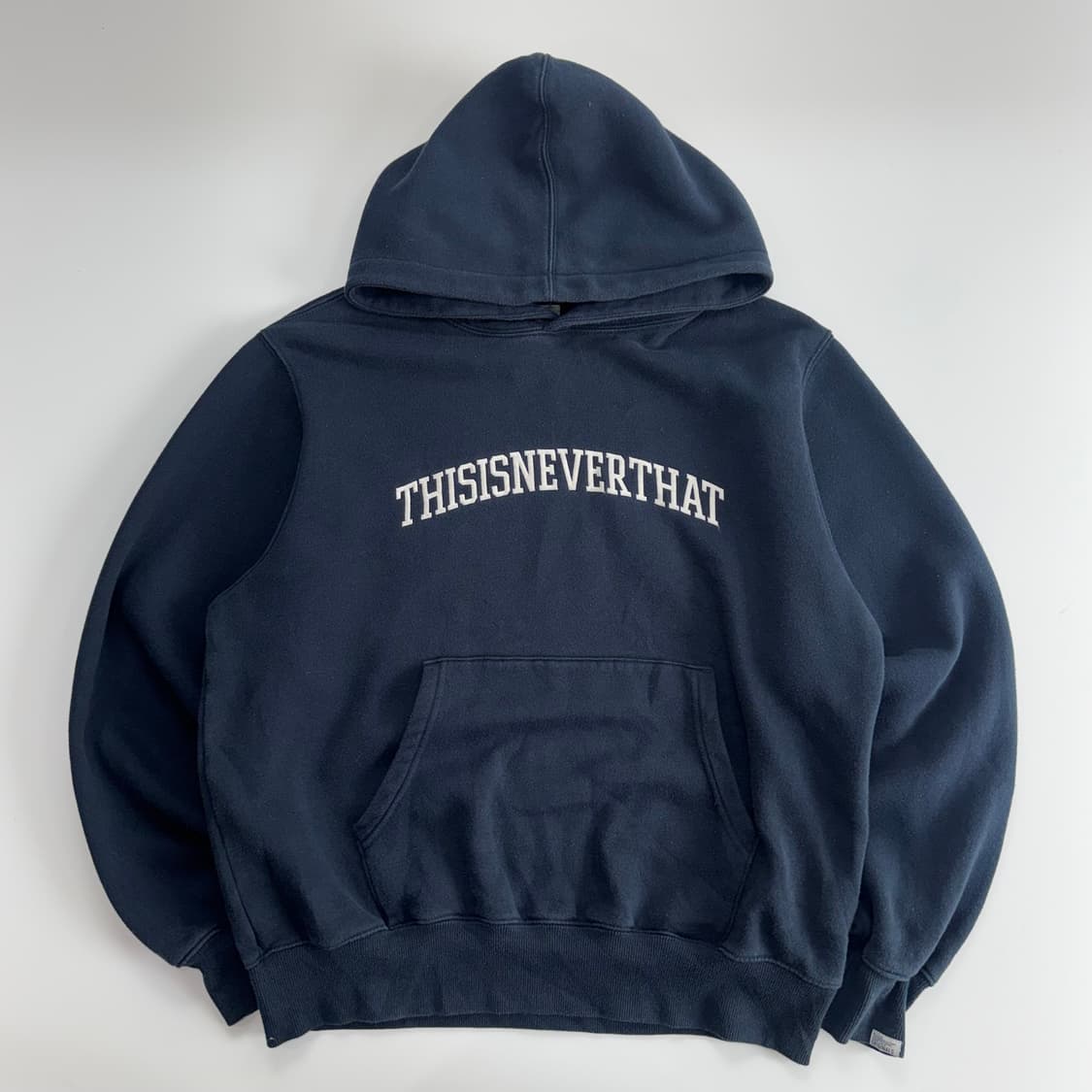 Thisisneverthat 디스이즈네버댓 네이비 후드티 상품이미지3