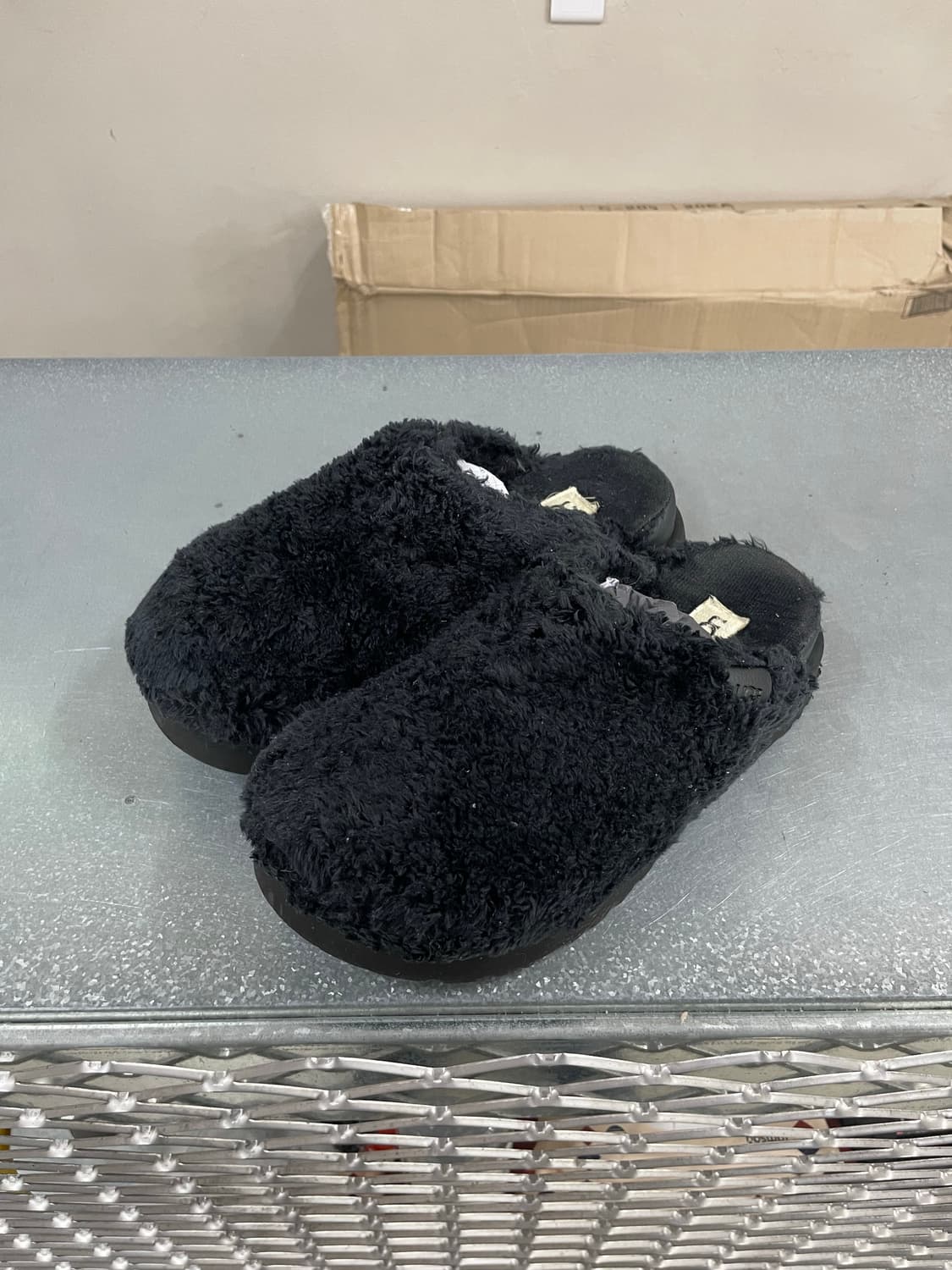 어그 맥시 컬리 슬리퍼 240 상품이미지2