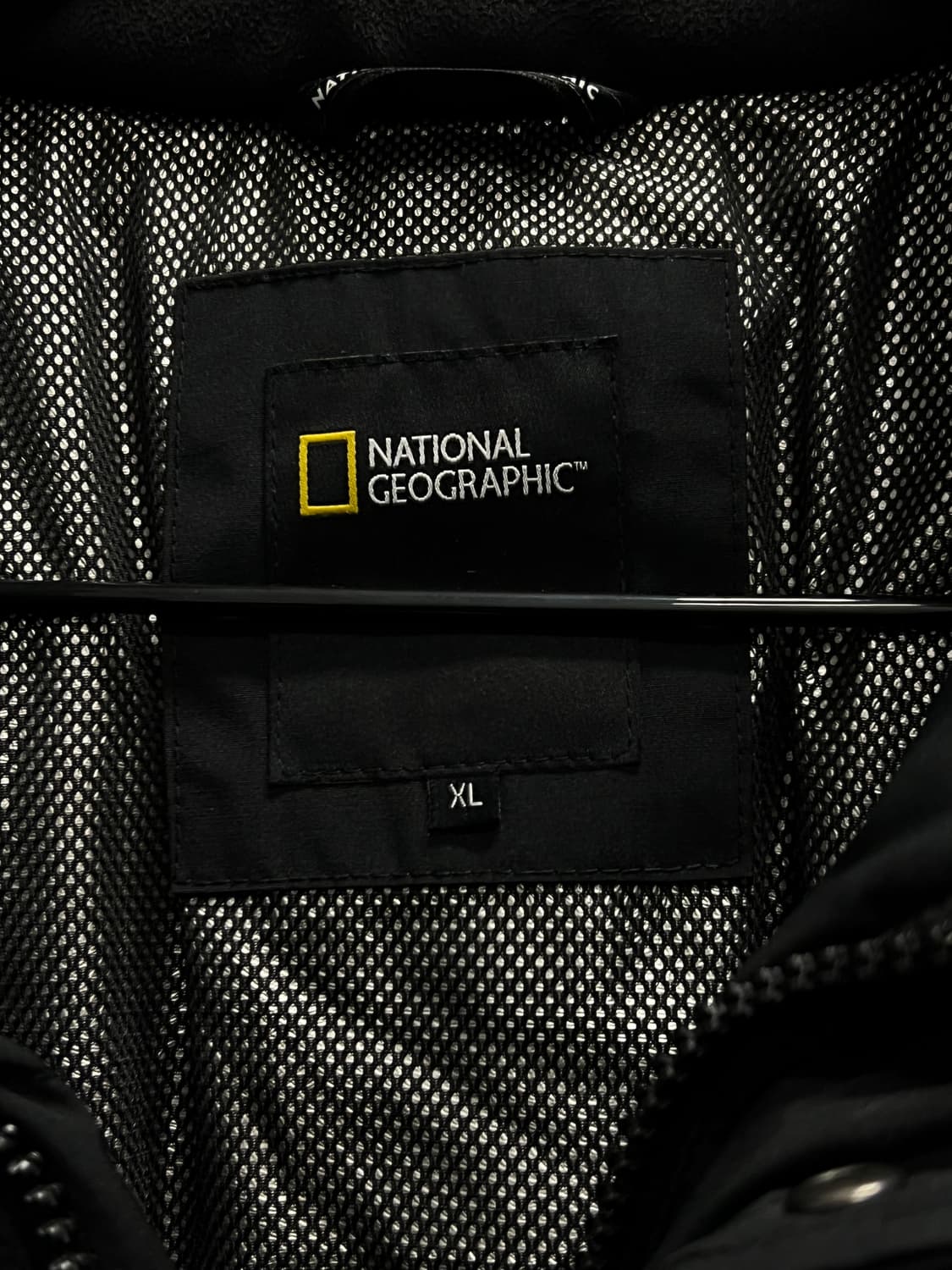 내셔널지오그래픽 타루가 구스다운 패딩 봄버 자켓 블랙 상품이미지5