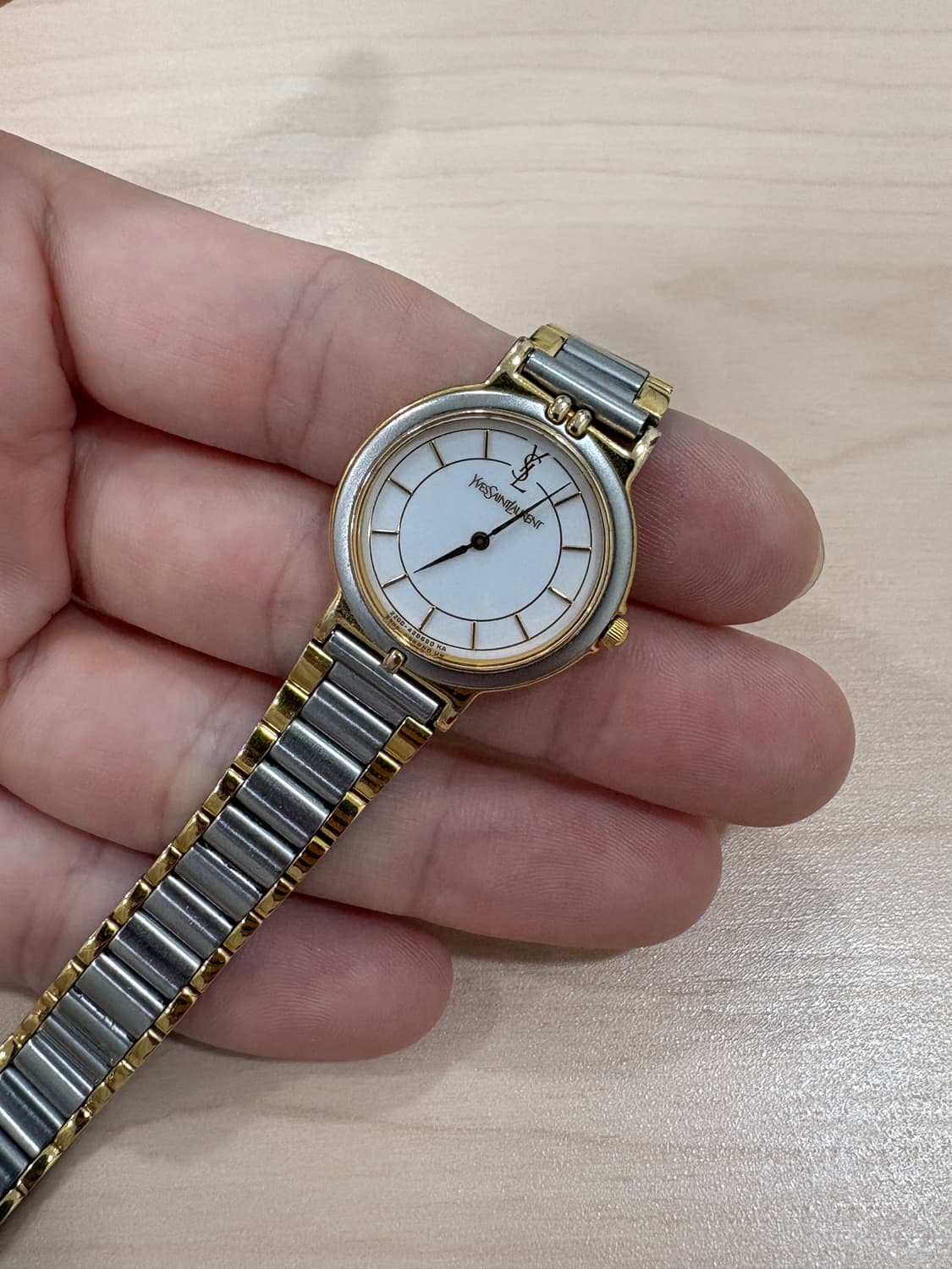 입생로랑 saint laurent 시계 상품이미지1