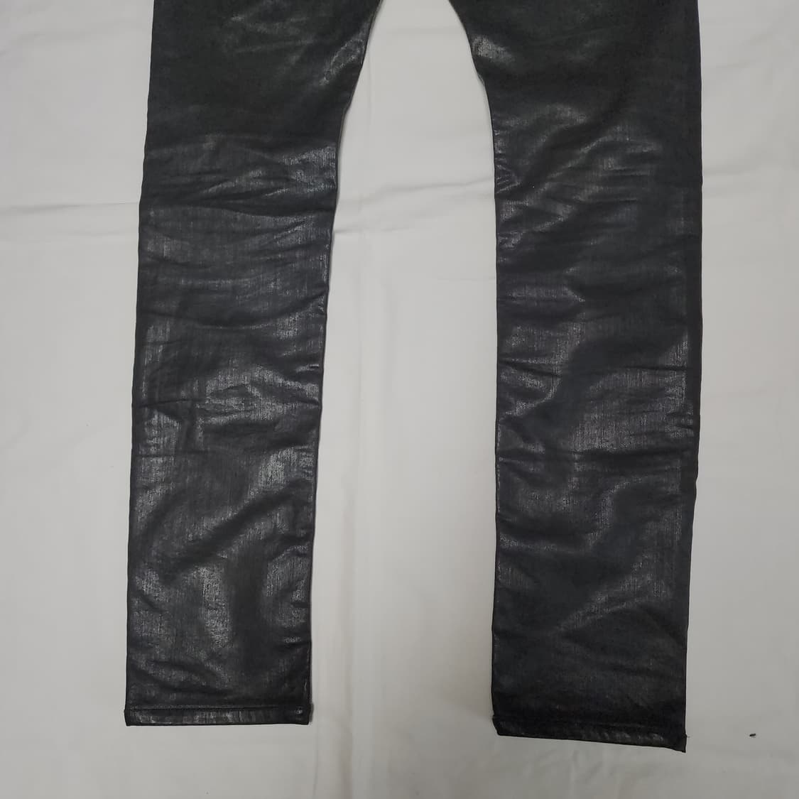 DIESEL THAVAR 디젤 락시크 아티잔 코티드 블랙 팬츠 상품이미지5