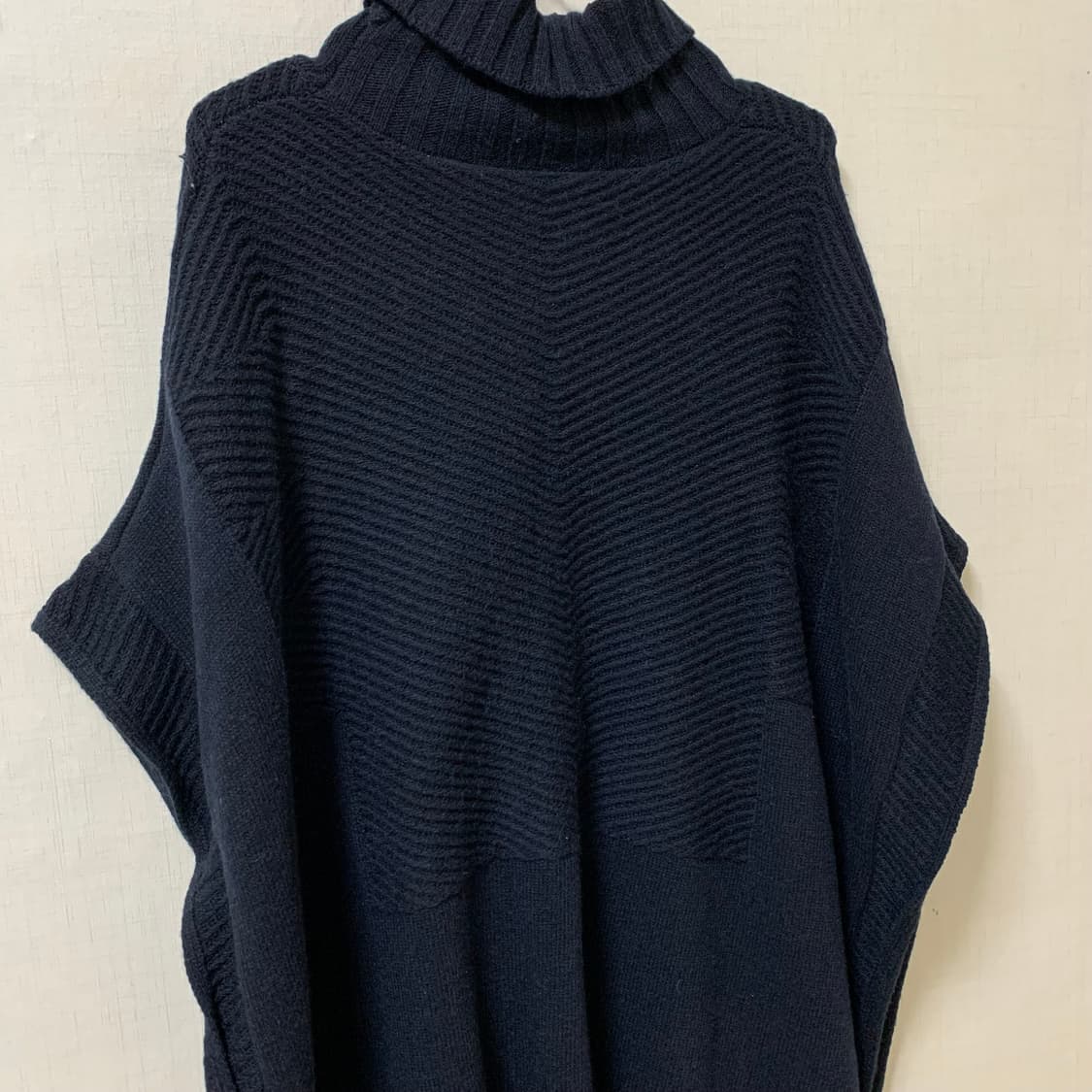 새상품 J by 정구호 네이비 울 캐시미어 니트 판초 터틀넥 모 케이프 상품이미지7