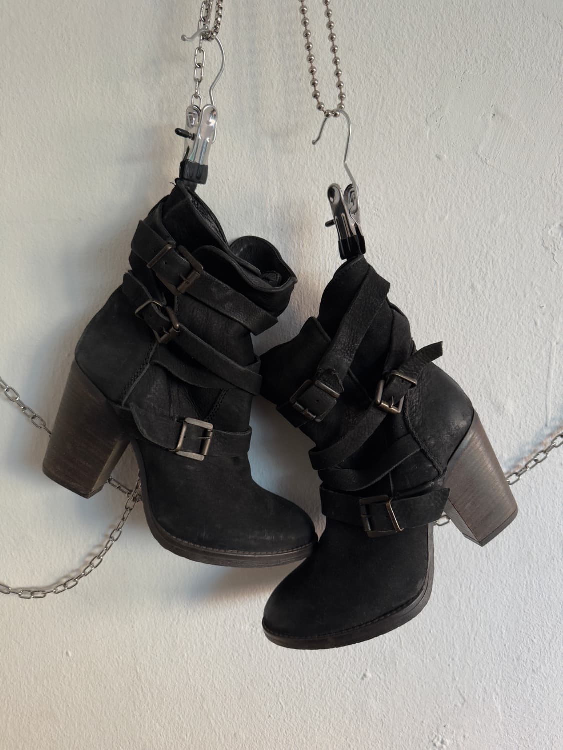 스티브 매든 아티저널 슈링크 레더 3버클 앵클부츠 상품이미지2