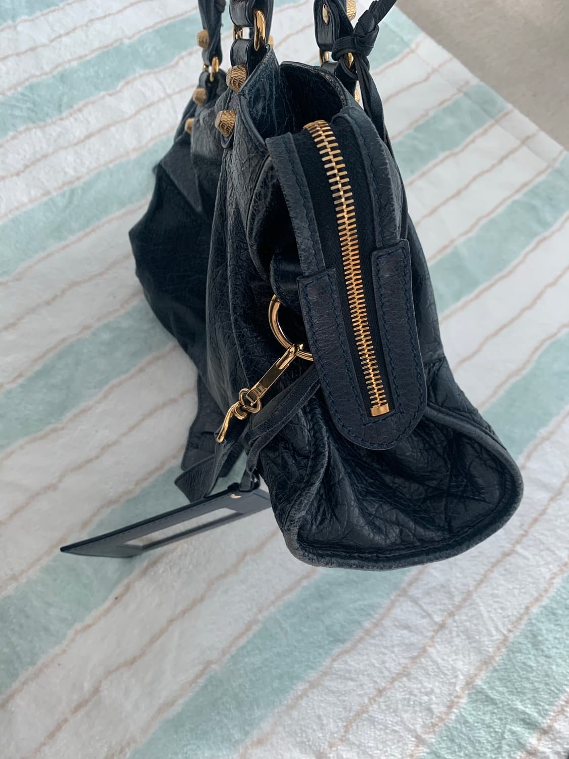 발렌시아가 미듐 다크 네이비  상품이미지9