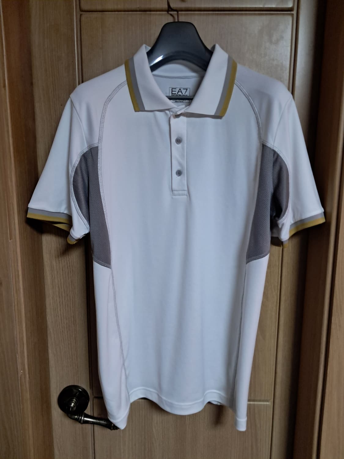 엠포리오아르마니 반팔티 남성100  상품이미지1