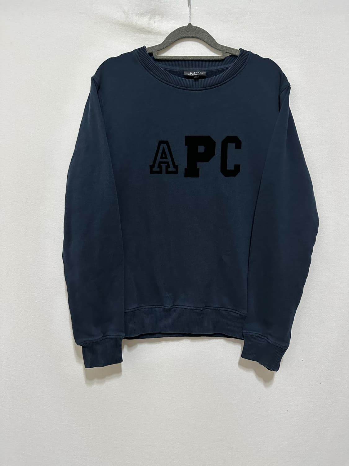 APC 맨투맨 상품이미지1