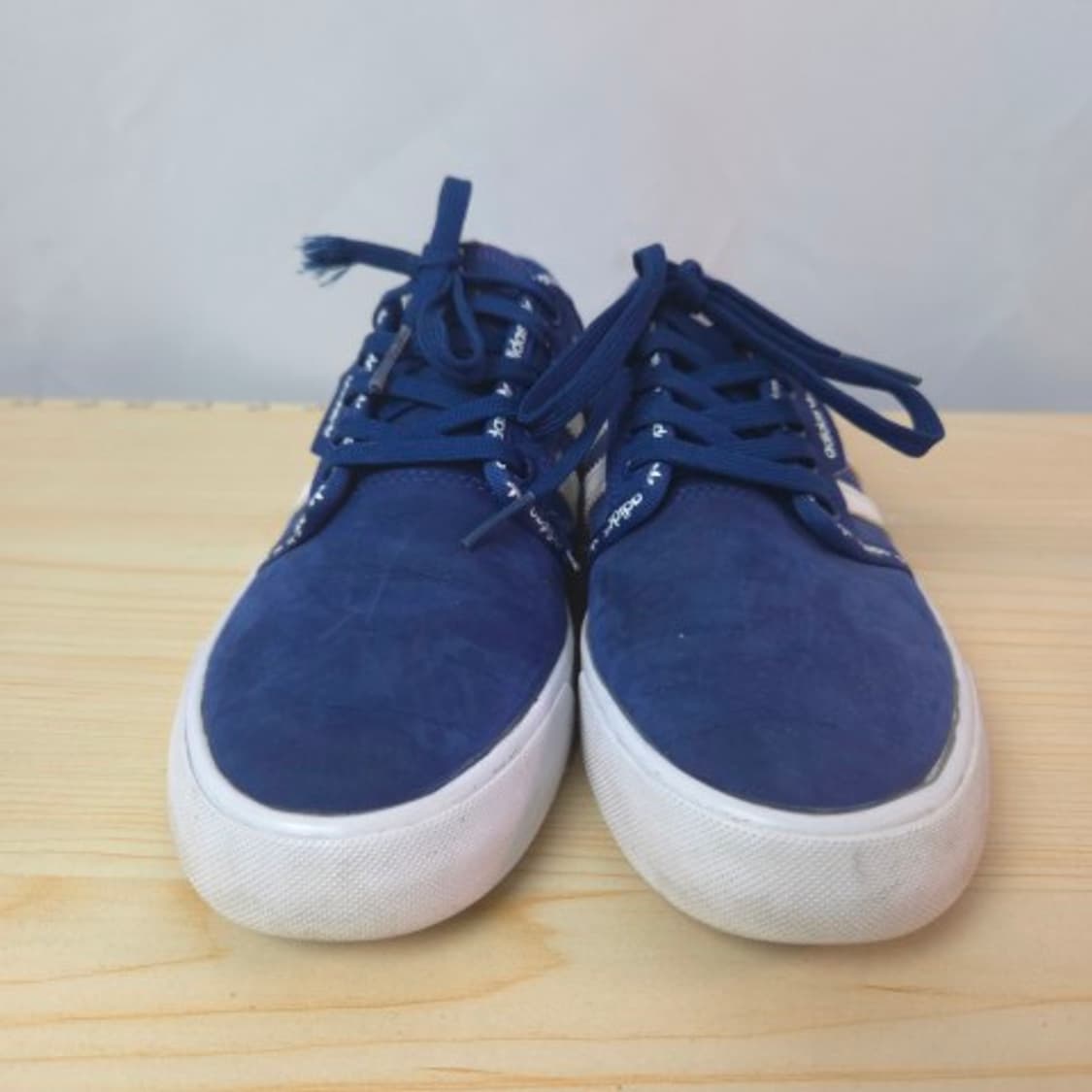 225 아디다스  스니커즈 운동화  상품이미지2