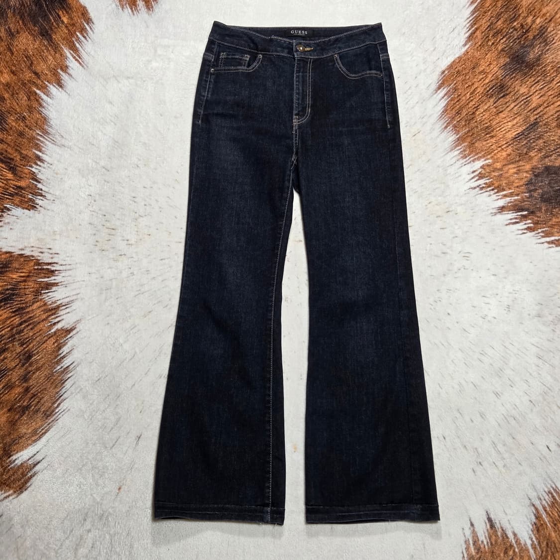 게스 진청 생지 부츠컷 데님 팬츠 상품이미지4