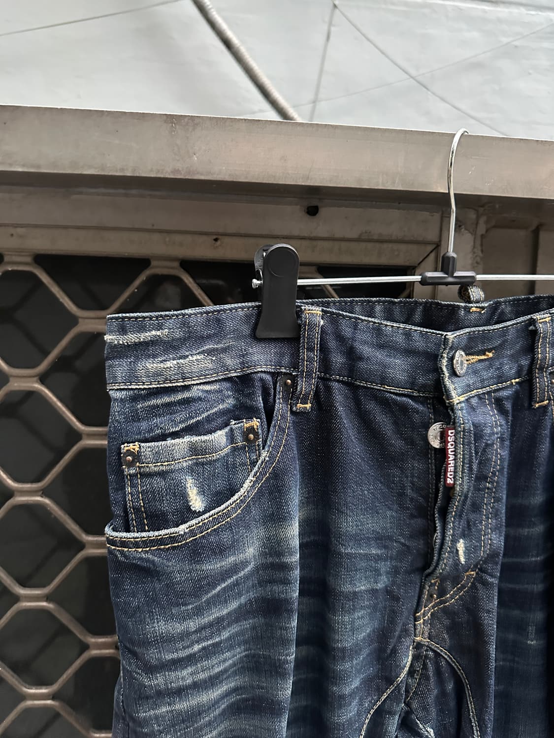 Dsquared2 denim destroyed jeans  상품이미지2