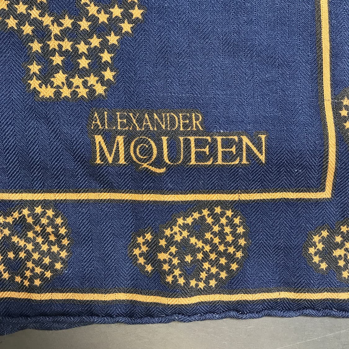 알렉산더 맥퀸 패턴 스카프 상품이미지4