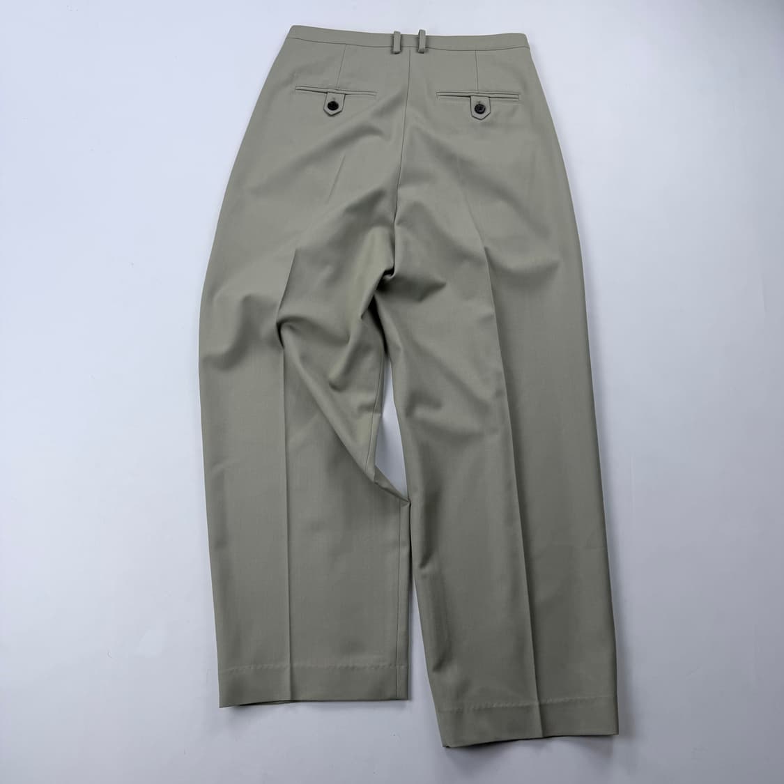 에토스 플레인 핀턱 트라우저 올리브 상품이미지7