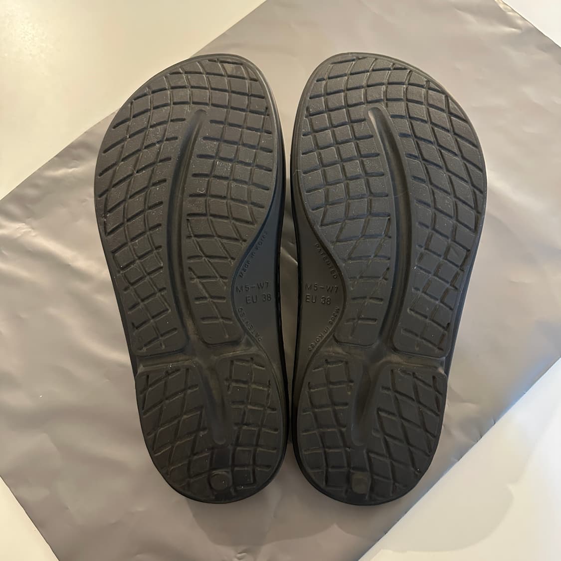 우포스 쪼리 블랙 240 상품이미지5