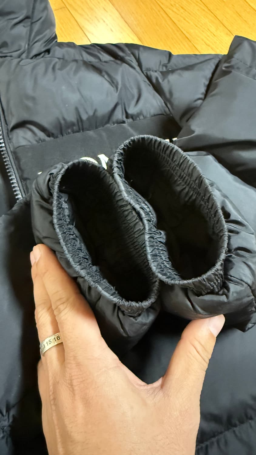 몽클레어 AITON 남성 패딩 블랙 TG 4 상품이미지3