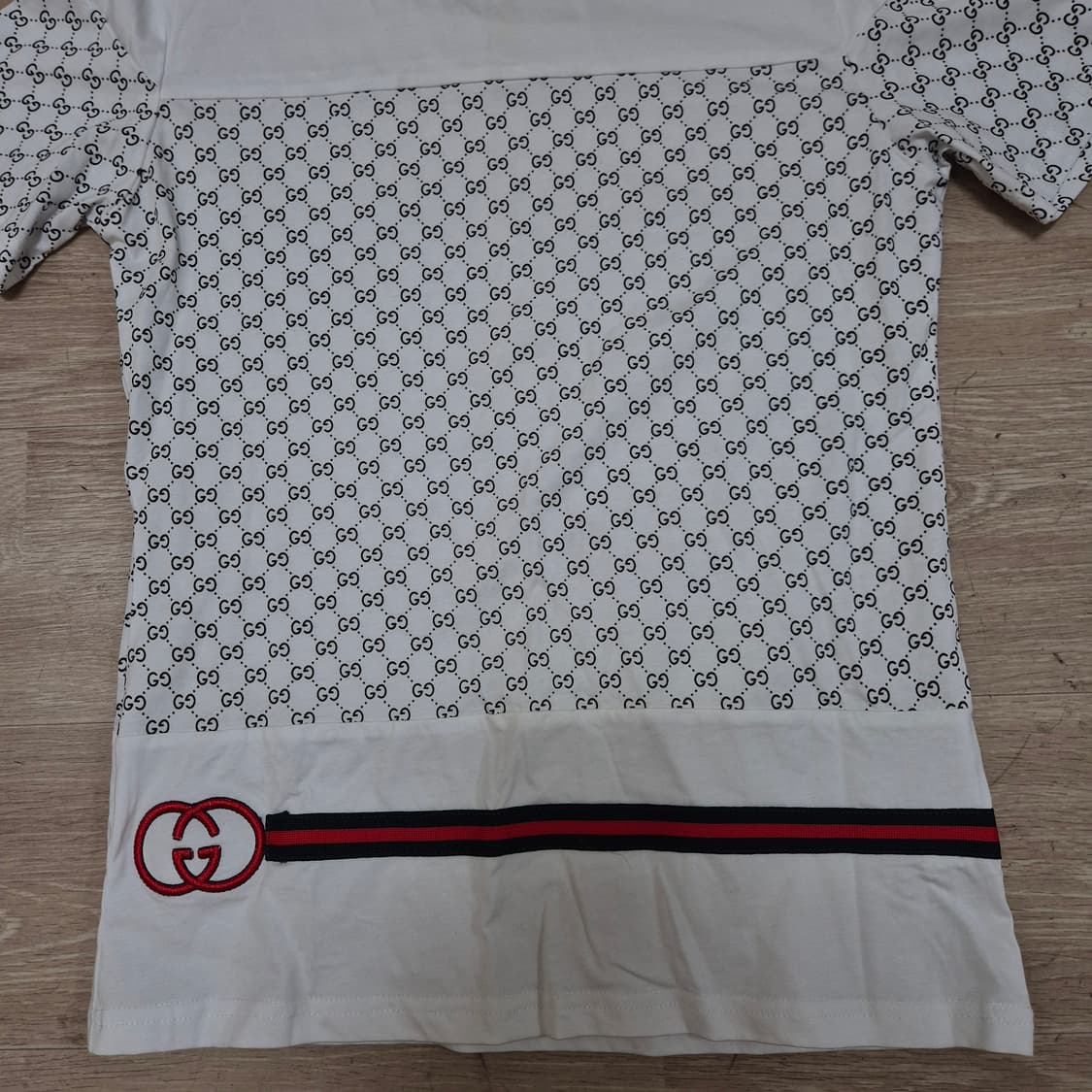 구찌 GG 패턴 반팔티셔츠 L(100) 상품이미지3