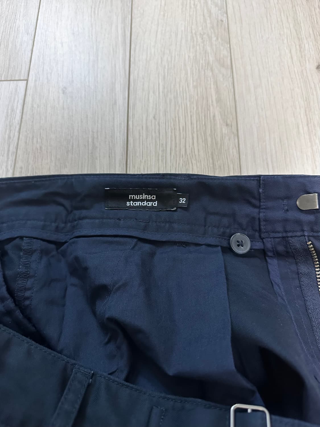 무신사 스탠다드 코튼 구르카 팬츠 네이비 상품이미지3