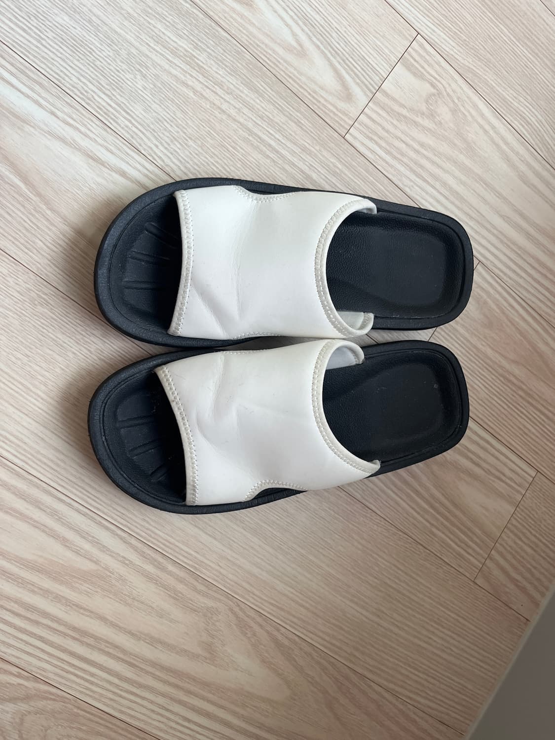 Uniqlo c 유니클로씨 슬리퍼 (225-235) 상품이미지7