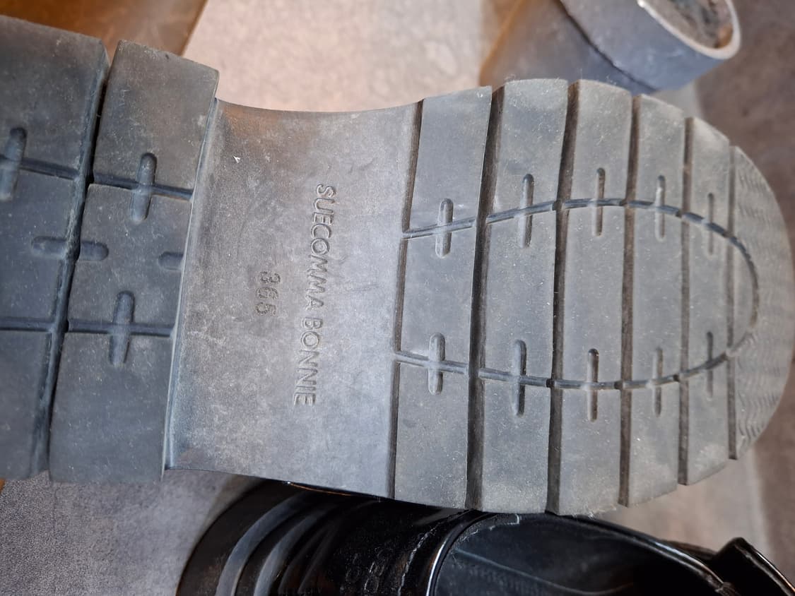 (마지막특가) 슈콤마보니 통굽 로퍼 235 상품이미지6