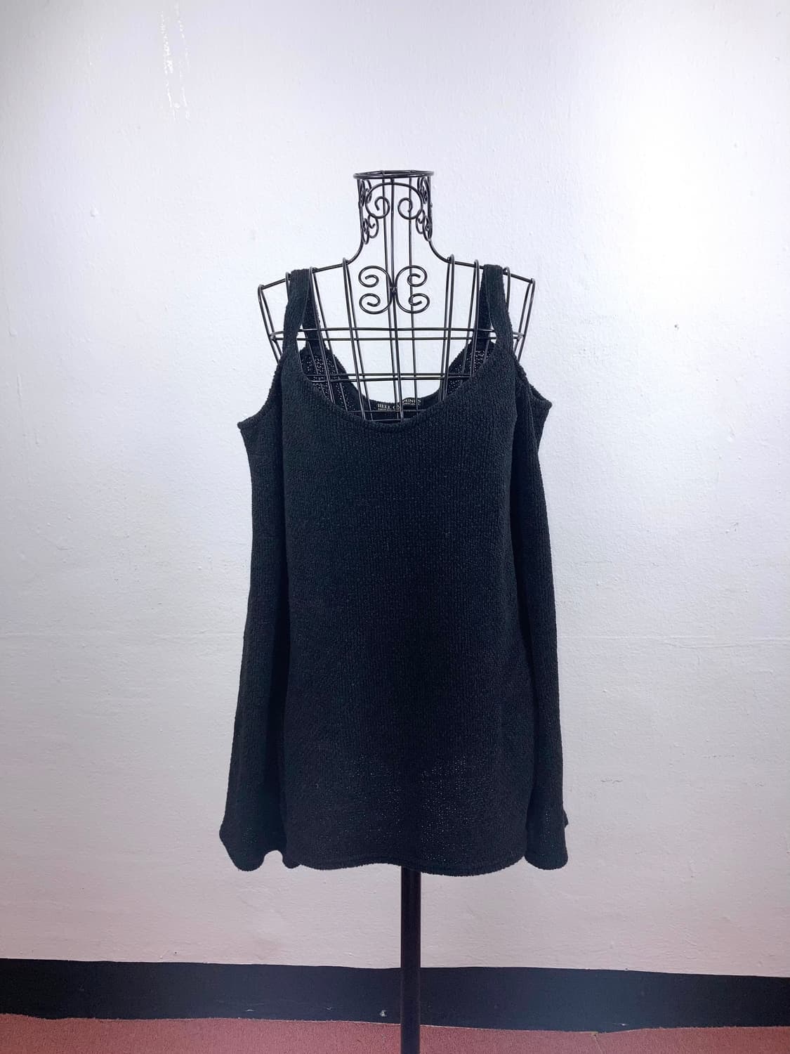 HELL CAT PUNKS 오프숄더 니트 상품이미지2