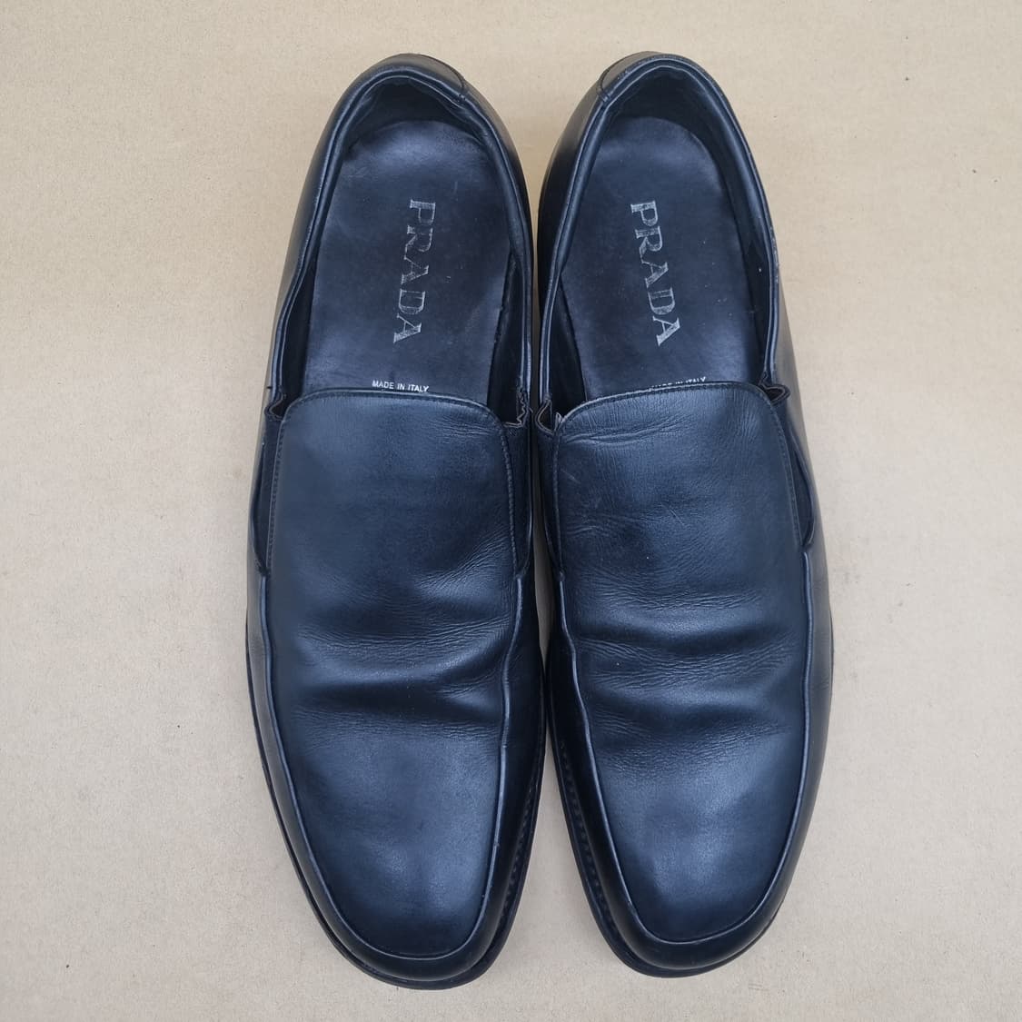 정품 프라다 남성로퍼 12 300 상품이미지2