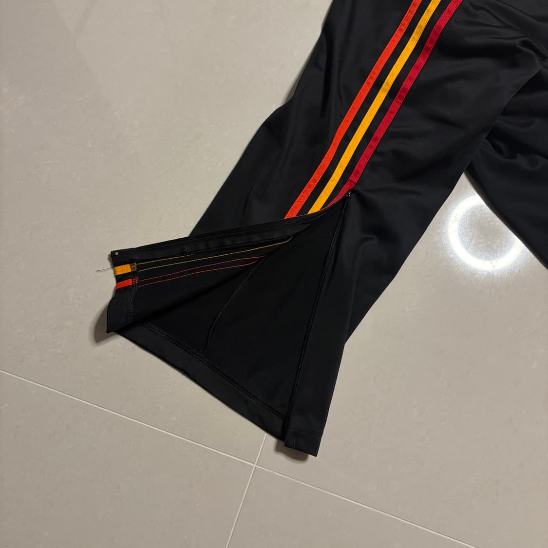 정품 아디다스 JPN 사이드라인 블랙 트랙팬츠 트레이닝 바지 상품이미지5
