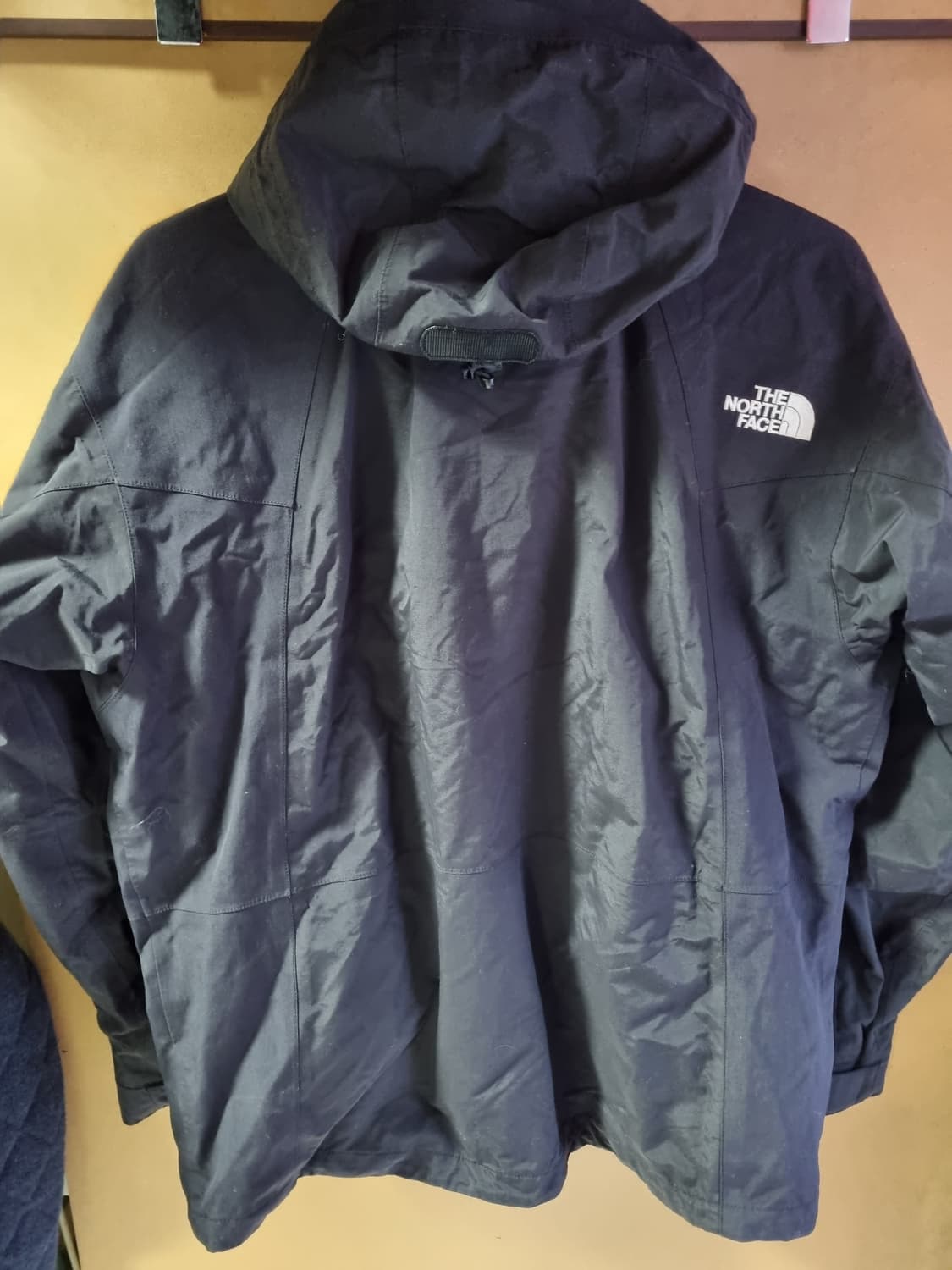 노스페이스 남성 써밋 시리즈 고어텍스 자켓  상품이미지2